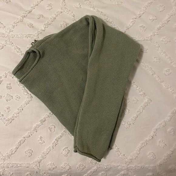 Green Garage cropped sweater - Picture 2 of 4